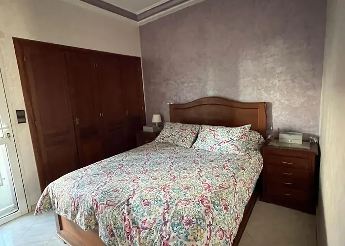Cozy Corner Getaway, Fez 4Th Floor
