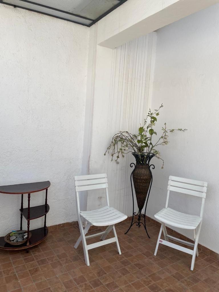 Cozy Corner Getaway, 4th Floor Fes