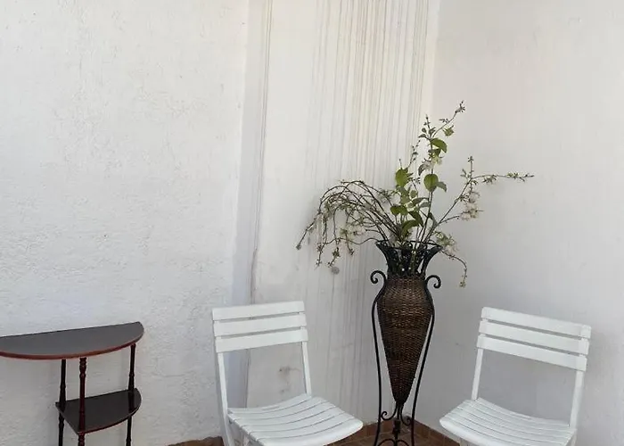 Cozy Corner Getaway, Fez 4Th Floor